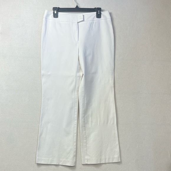 Chicos Size M/10 (1.5) High Rise Wide Leg White Trouser Pants Short Stretch - Picture 1 of 11